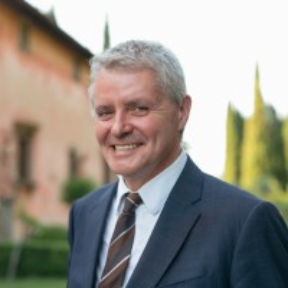 Alistair Lomax