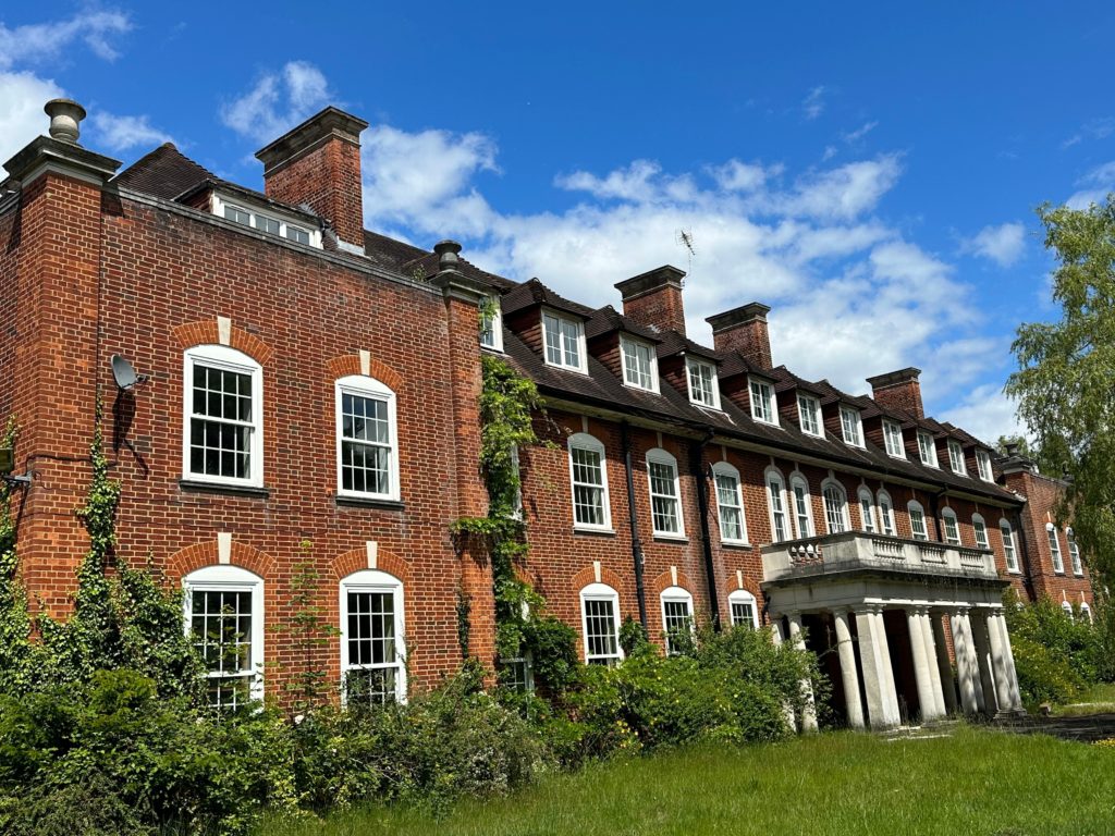 Weston Homes secures 6.23-acre Surrey site in £33m deal