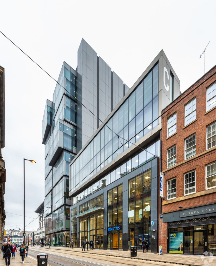  Investec REALIS acquires prime Manchester office in partnership with XLB